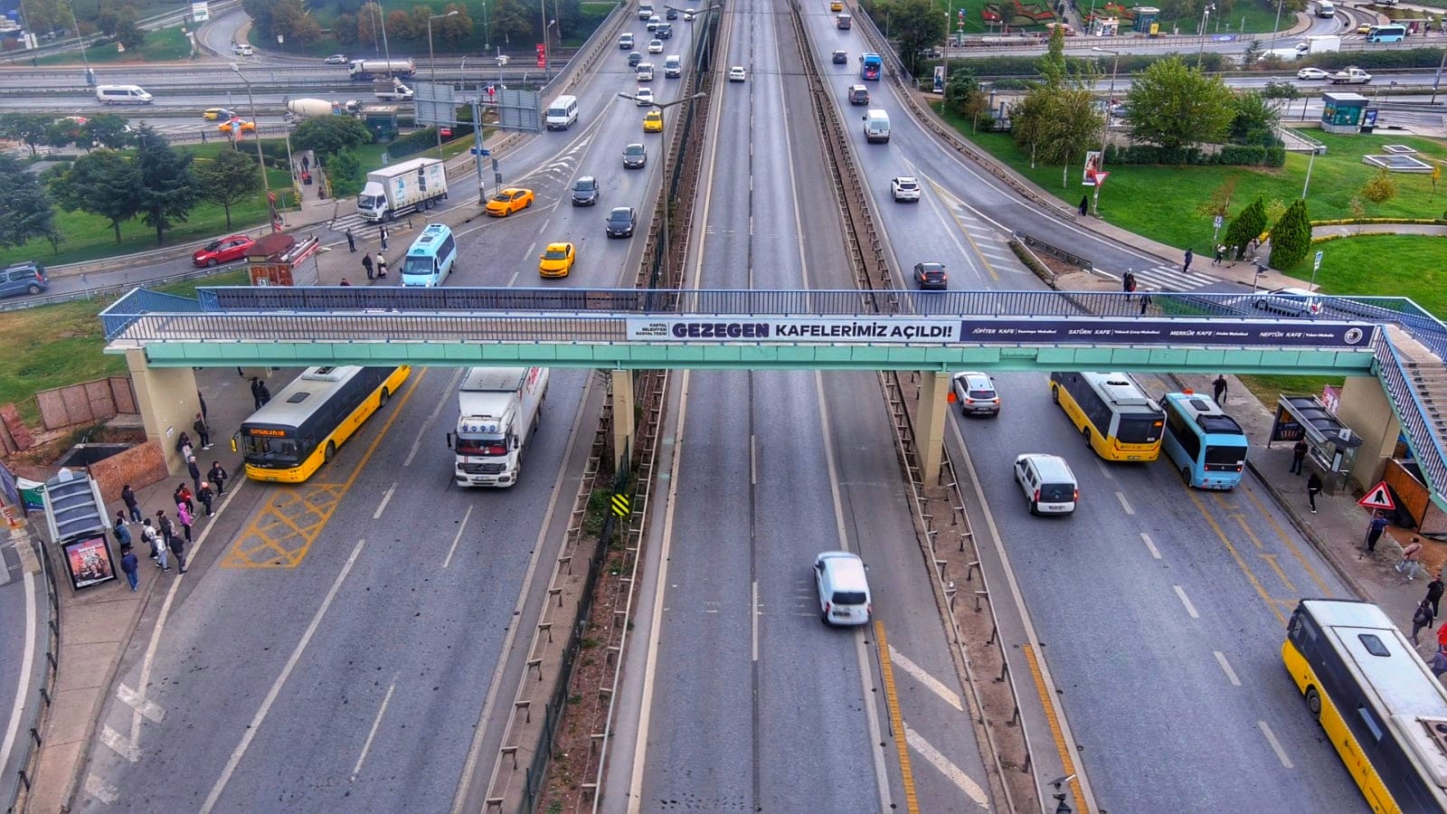 Kartal Köprüsü Yaya Üst Geçidi